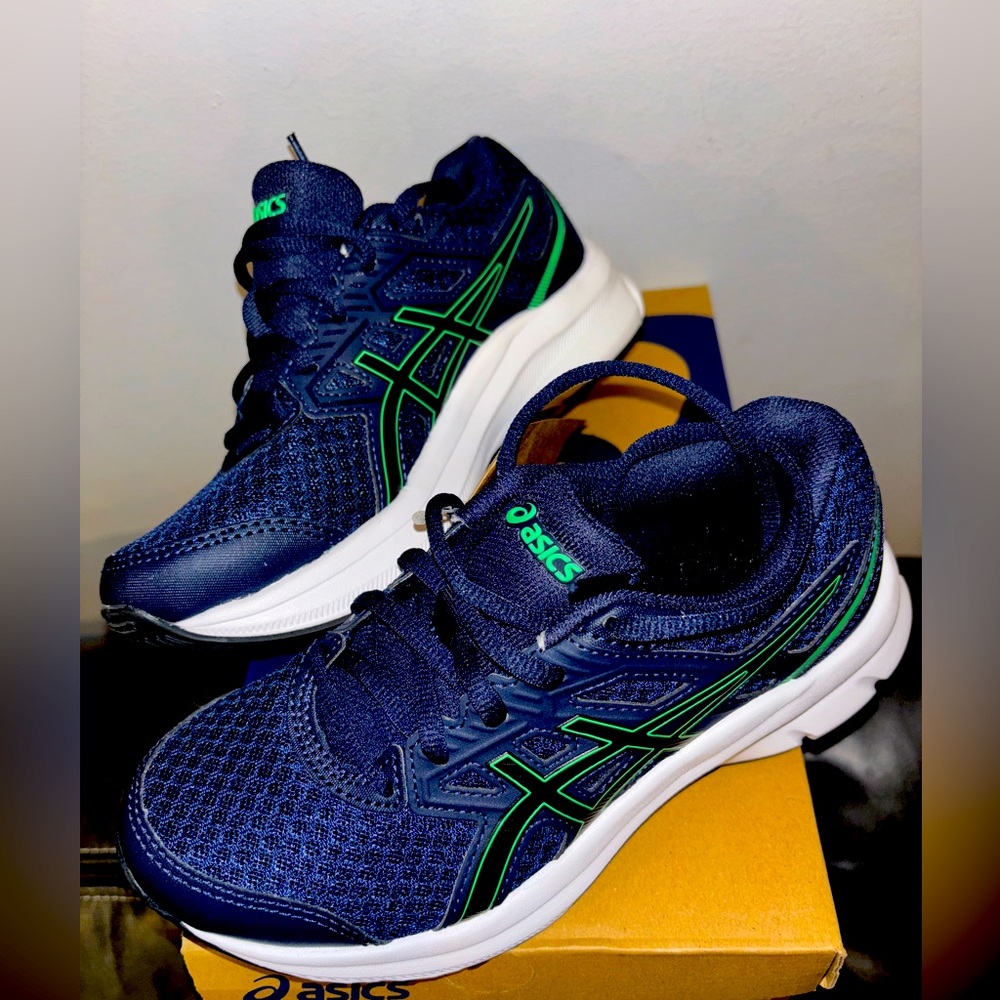 ASICS